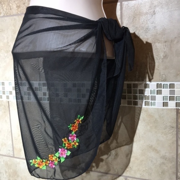 Sheer Floral Embroidered Swim Sarong - One Size - Picture 2 of 4